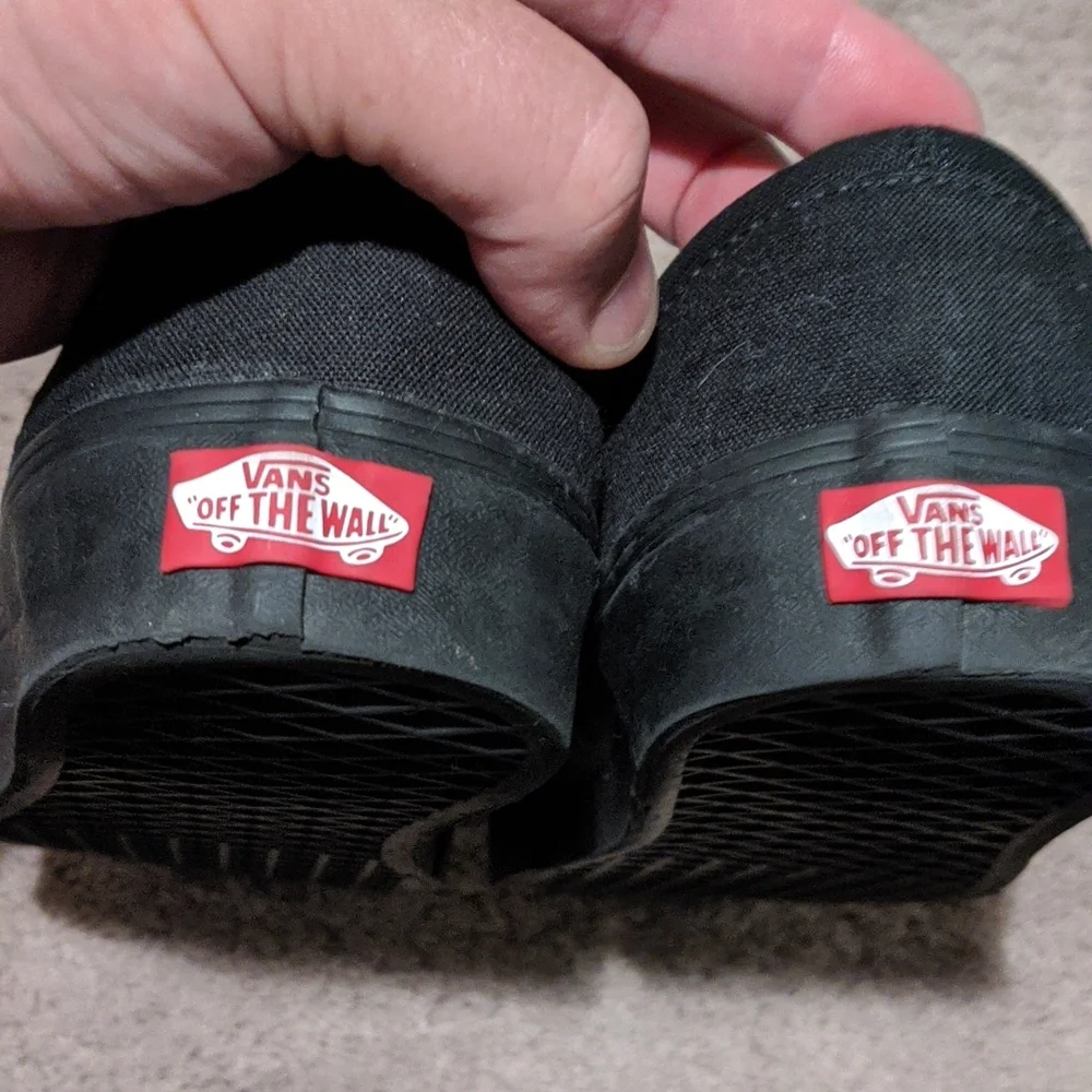 Vans black skate shoe men's 7 women's 8.5 - Picture 8 of 10